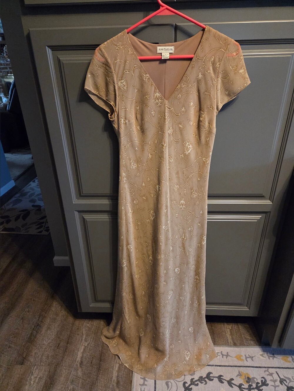Ann Talor Silk And Poly Size 4